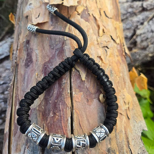 Viking Armbånd med Rune Skrift
