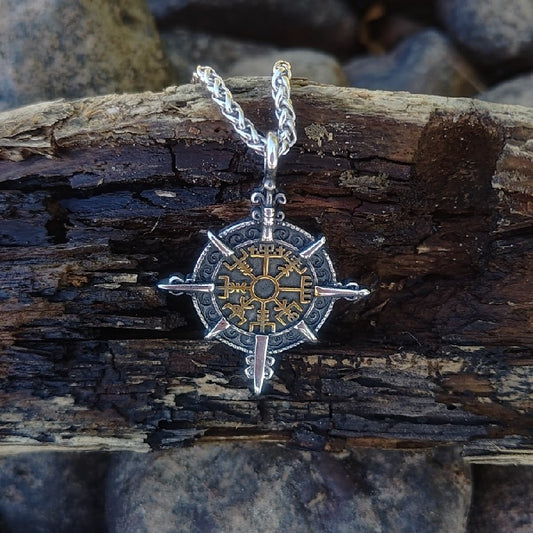 Vegvísir-amulet
